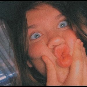 Meet your Posher, Natalie